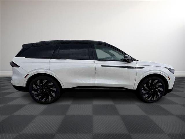 2024 Lincoln Nautilus Reserve (Stk: LN73688) in Windsor - Image 8 of 27