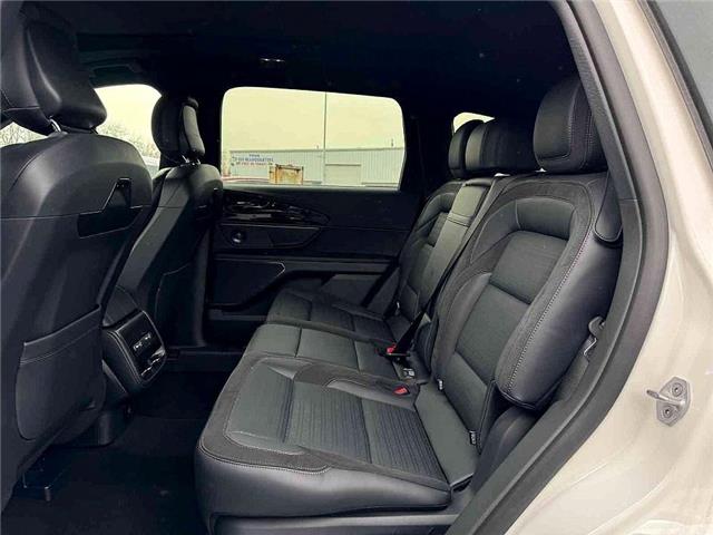 2024 Lincoln Nautilus Reserve (Stk: LN73688) in Windsor - Image 12 of 27