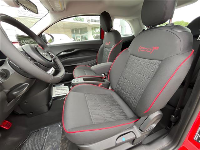 2025 Fiat 500e Base (Stk: 25-345) in Sarnia - Image 7 of 18