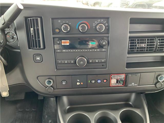 2025 GMC Savana 3500 Work Van (Stk: 350524) in Medicine Hat - Image 15 of 20