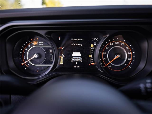 2025 Jeep Wrangler Rubicon (Stk: S633210) in Surrey - Image 13 of 24