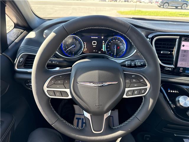 2025 Chrysler Pacifica Select (Stk: 25041) in Meaford - Image 11 of 14 2025 Chrysler Pacifica Select (Stk: 25041) in Meaford - Image 11 of 14