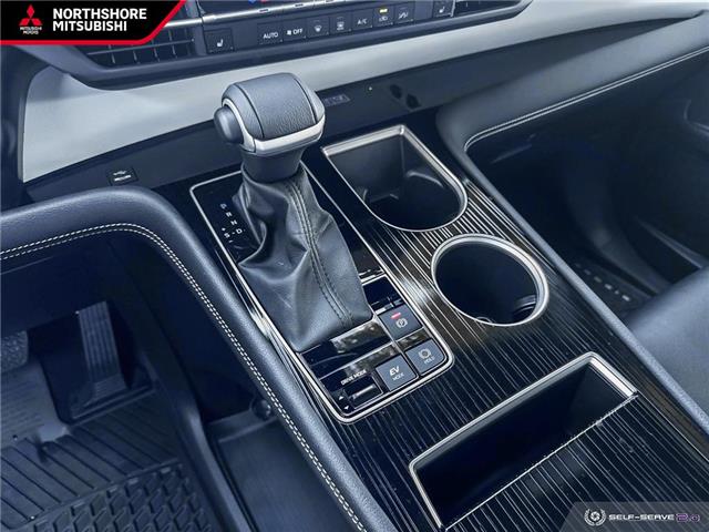 2025 Toyota Sienna XSE 7-Passenger (Stk: 194434) in North Vancouver - Image 17 of 24 2025 Toyota Sienna XSE 7-Passenger (Stk: 194434) in North Vancouver - Image 17 of 24