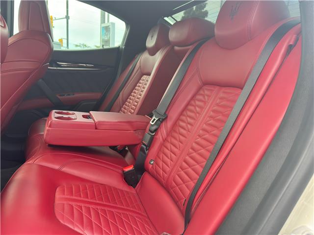 2020 Maserati Ghibli S Q4 GranSport (Stk: P2043) in Newmarket - Image 15 of 28 2020 Maserati Ghibli S Q4 GranSport (Stk: P2043) in Newmarket - Image 15 of 28