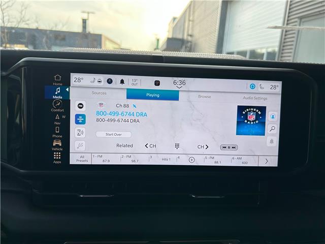 2024 Jeep Wrangler 4xe Sahara (Stk: P24700D) in London - Image 12 of 23