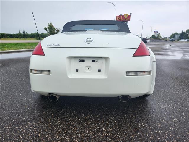2004 Nissan 350Z Base (Stk: J24062-2) in Brandon - Image 6 of 16 2004 Nissan 350Z Base (Stk: J24062-2) in Brandon - Image 6 of 16
