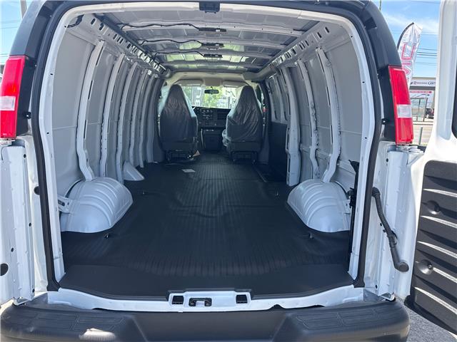 2025 GMC Savana 3500 Work Van (Stk: 36808) in Gatineau - Image 5 of 7