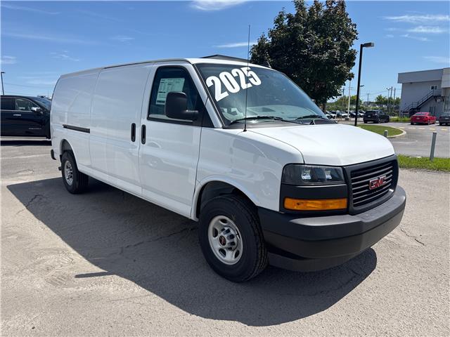 2025 GMC Savana 2500 Work Van (Stk: 36127) in Gatineau - Image 3 of 7