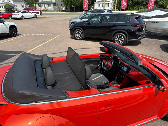 2017 Volkswagen Beetle 1.8 TSI Trendline (Stk: A-807734) in Moncton - Image 10 of 20