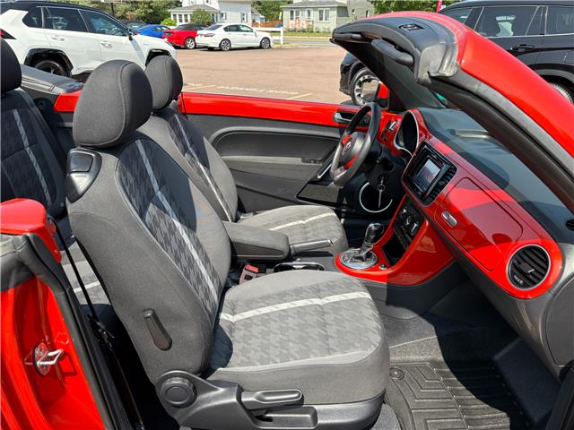 2017 Volkswagen Beetle 1.8 TSI Trendline (Stk: A-807734) in Moncton - Image 19 of 20