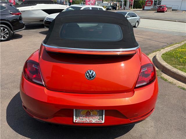 2017 Volkswagen Beetle 1.8 TSI Trendline (Stk: A-807734) in Moncton - Image 7 of 20
