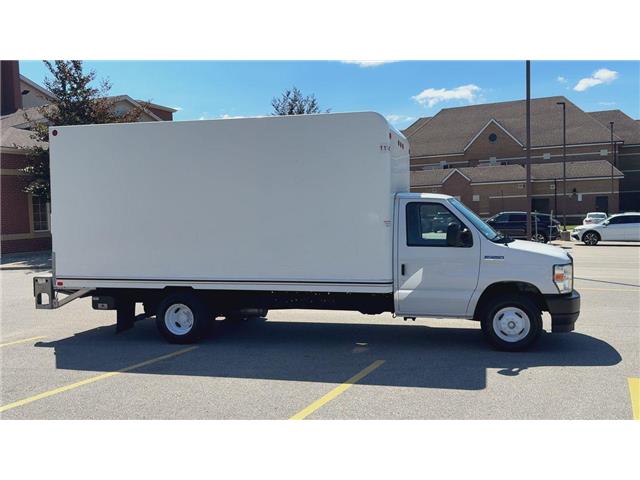 2023 Ford E-450 Cutaway Base (Stk: ATNP1208) in Vaughan - Image 2 of 34