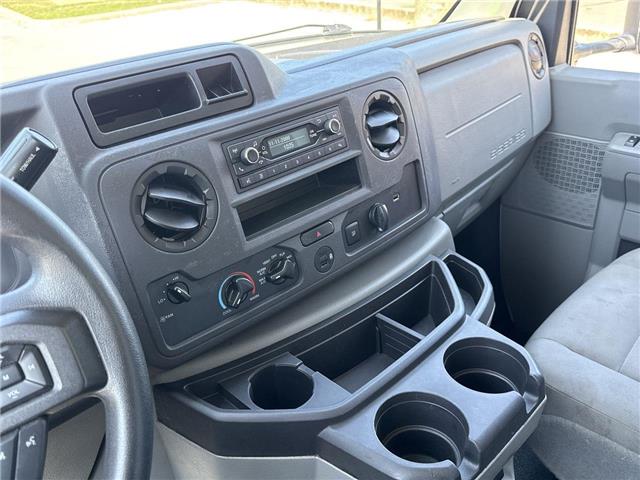 2023 Ford E-450 Cutaway Base (Stk: ATNP1208) in Vaughan - Image 19 of 34