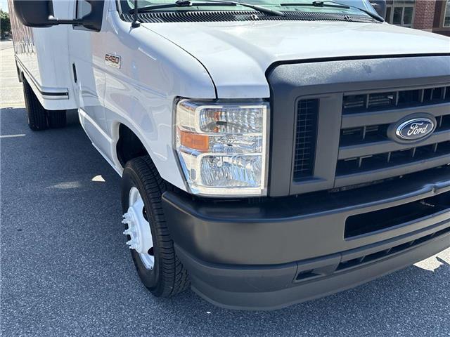 2023 Ford E-450 Cutaway Base (Stk: ATNP1208) in Vaughan - Image 23 of 34