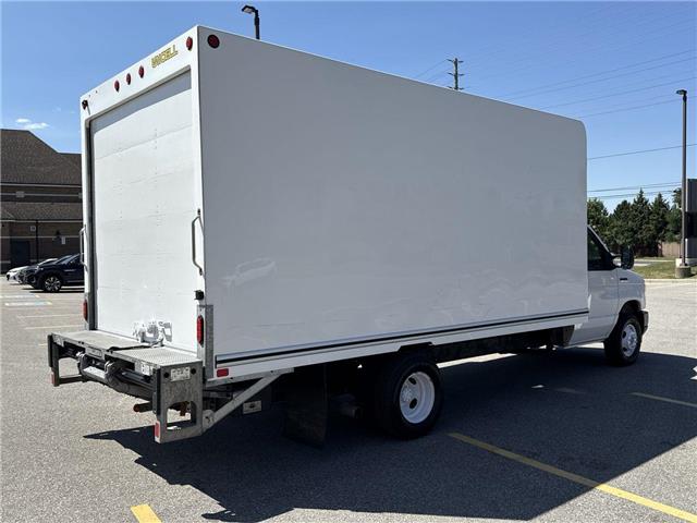 2023 Ford E-450 Cutaway Base (Stk: ATNP1208) in Vaughan - Image 28 of 34