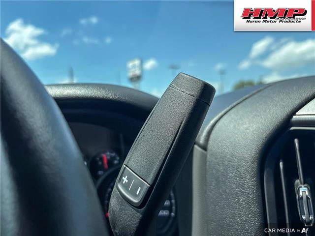 2025 Chevrolet Silverado 1500 Custom (Stk: 104641) in Exeter - Image 16 of 25