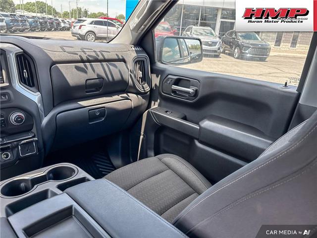 2025 Chevrolet Silverado 1500 Custom (Stk: 104641) in Exeter - Image 23 of 25
