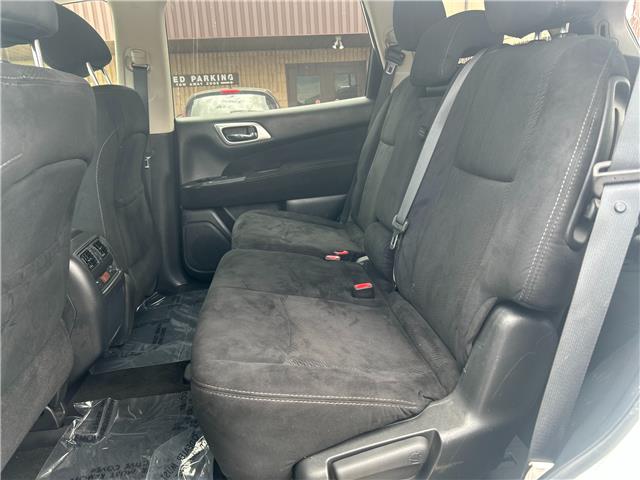2016 Nissan Pathfinder S (Stk: AC602761) in Calgary - Image 11 of 20