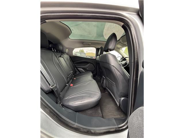 2021 Ford Mustang Mach-E Premium (Stk: OP25250) in Vancouver - Image 13 of 16