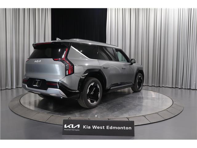 2026 Kia EV9 Land w/Premium Package (Stk: 26414) in Edmonton - Image 5 of 27 2026 Kia EV9 Land w/Premium Package (Stk: 26414) in Edmonton - Image 5 of 27