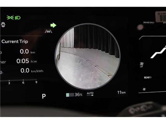 2026 Kia EV9 Land w/Premium Package (Stk: 26414) in Edmonton - Image 8 of 27 2026 Kia EV9 Land w/Premium Package (Stk: 26414) in Edmonton - Image 8 of 27