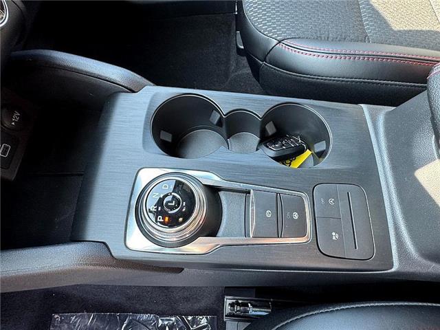 2025 Ford Escape ST-Line (Stk: ES38438) in Windsor - Image 21 of 26