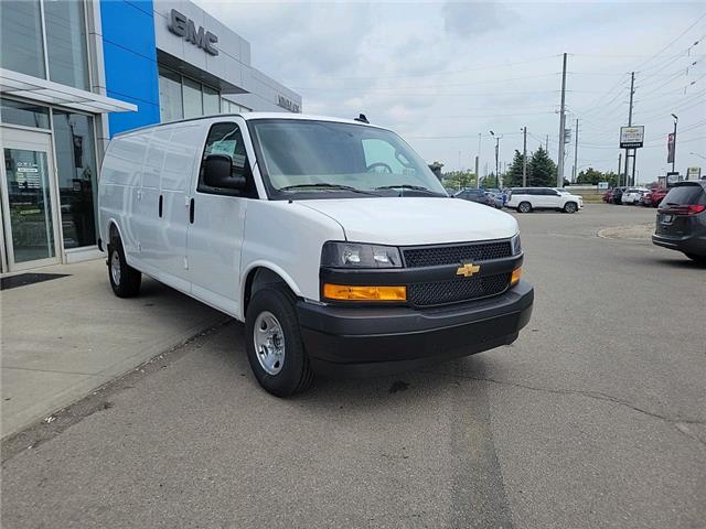 2025 Chevrolet Express 2500 Work Van (Stk: 1252940) in Newmarket - Image 3 of 20