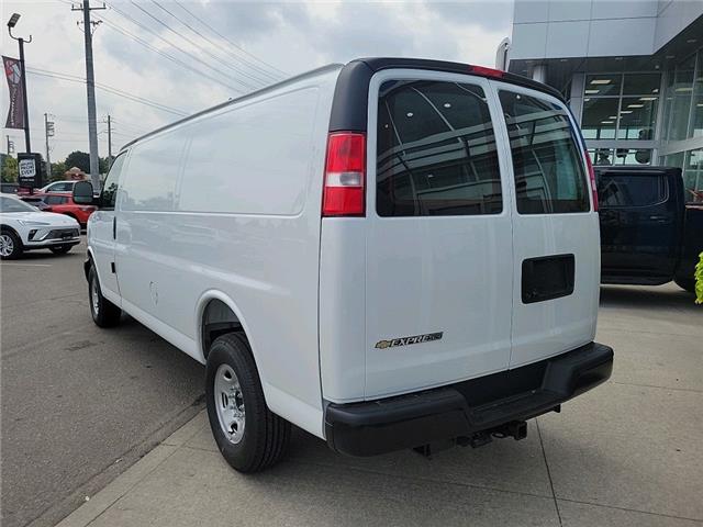 2025 Chevrolet Express 2500 Work Van (Stk: 1252940) in Newmarket - Image 7 of 20