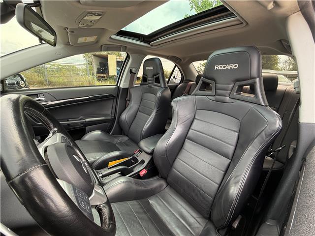 2014 Mitsubishi Lancer Evolution MR (Stk: U3313) in Cambridge - Image 17 of 29