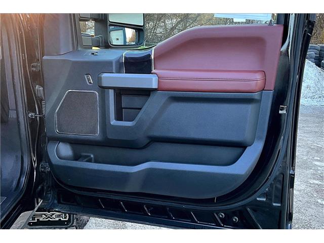 2022 Ford F-350 Platinum (Stk: PW2702) in Cranbrook - Image 18 of 30