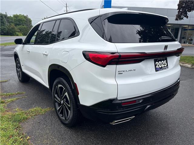 2025 Buick Enclave Sport Touring (Stk: 25125) in Green Valley - Image 13 of 25