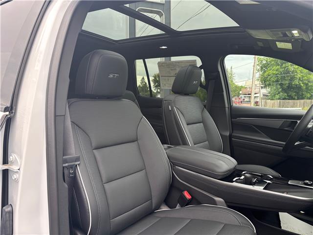 2025 Buick Enclave Sport Touring (Stk: 25125) in Green Valley - Image 21 of 25