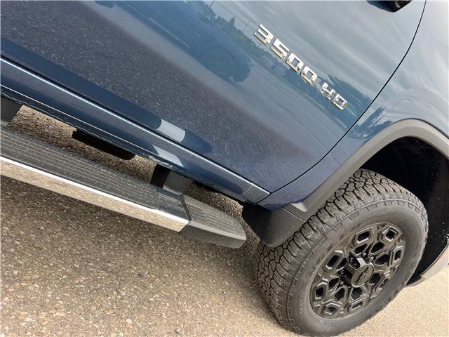 2025 Chevrolet Silverado 3500HD LTZ (Stk: 25SL37155) in Pincher Creek - Image 15 of 43