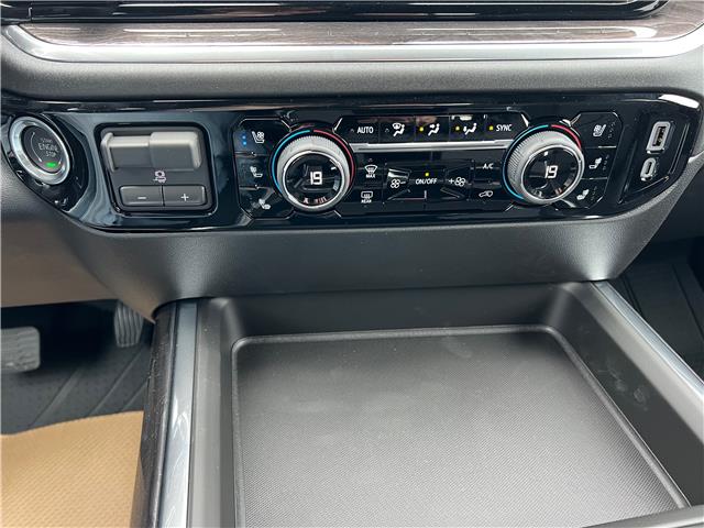 2025 Chevrolet Silverado 3500HD LTZ (Stk: 25SL37155) in Pincher Creek - Image 36 of 43