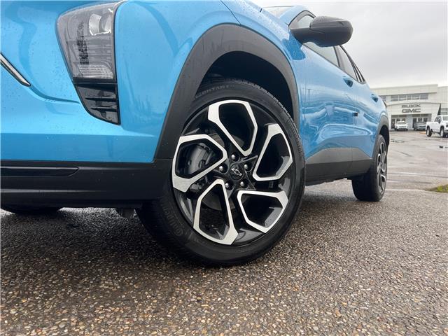 2025 Chevrolet Trax 2RS (Stk: SC312386) in Calgary - Image 10 of 21