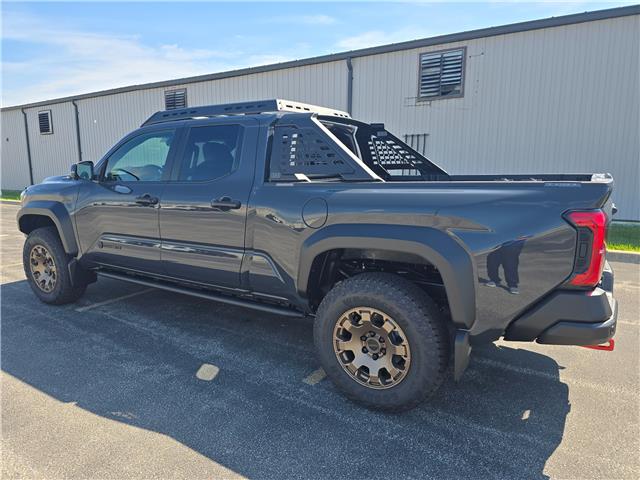 2025 Toyota Tacoma Hybrid Base (Stk: 2838) in Sarnia - Image 2 of 15