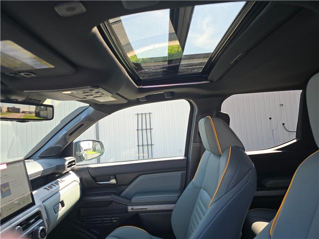 2025 Toyota Tacoma Hybrid Base (Stk: 2838) in Sarnia - Image 15 of 15