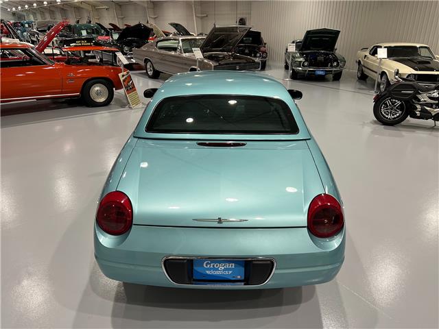 2002 Ford Thunderbird Standard in Watford - Image 12 of 41