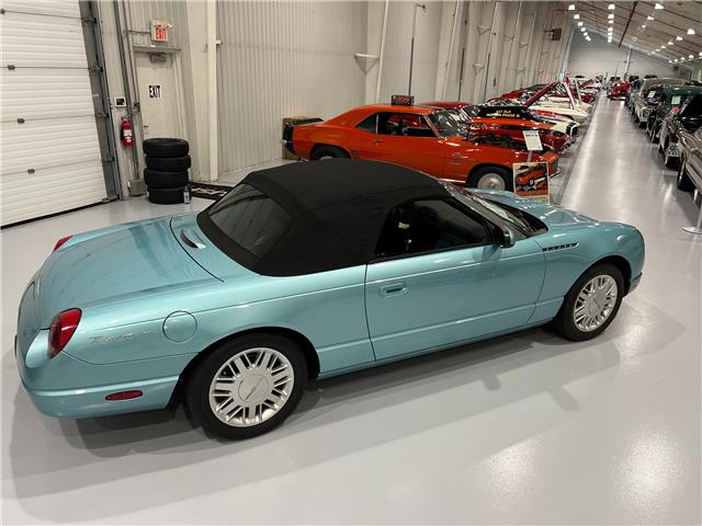 2002 Ford Thunderbird Standard in Watford - Image 17 of 41