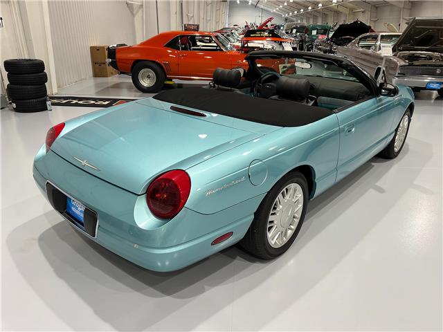 2002 Ford Thunderbird Standard in Watford - Image 22 of 41