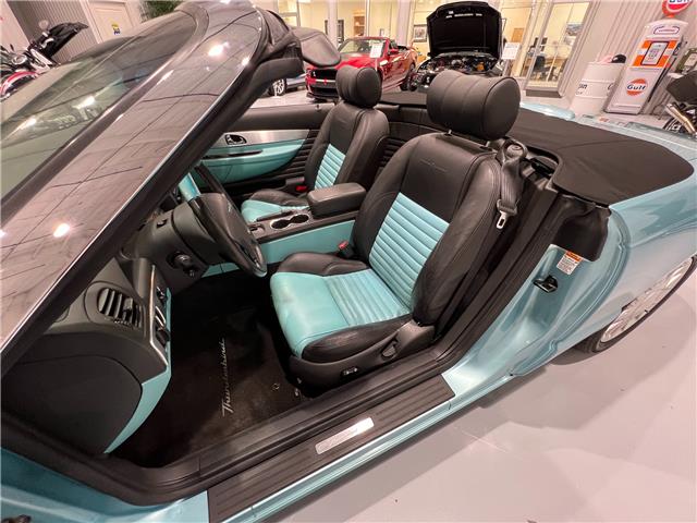 2002 Ford Thunderbird Standard in Watford - Image 29 of 41