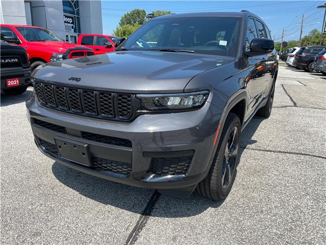 2025 Jeep Grand Cherokee L Laredo (Stk: 25-375) in Sarnia - Image 1 of 23
