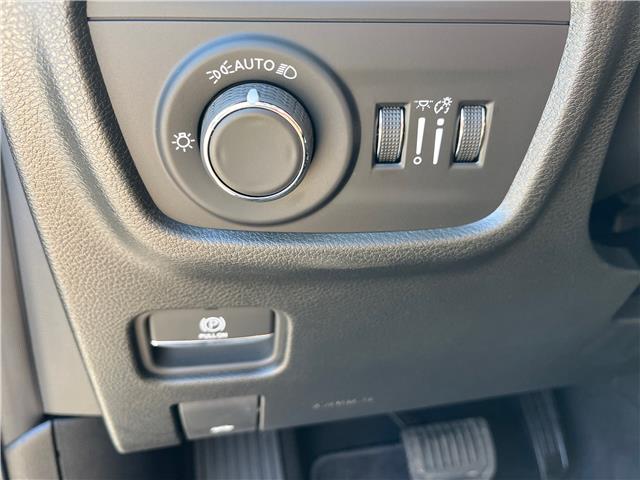 2025 Jeep Grand Cherokee L Laredo (Stk: 25-375) in Sarnia - Image 9 of 23