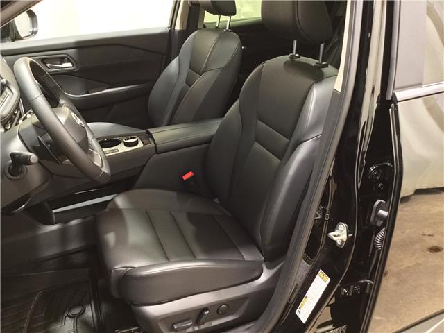 2025 Nissan Rogue SV Moonroof (Stk: N25072) in Sault Ste. Marie - Image 9 of 24