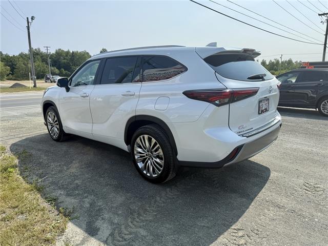 2025 Toyota Highlander Hybrid Limited (Stk: A4684) in Miramichi - Image 5 of 35