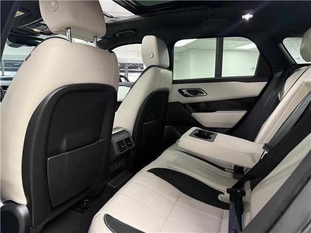2020 Land Rover Range Rover Velar P300 R-Dynamic S (Stk: A9052) in Saint-Eustache - Image 12 of 32