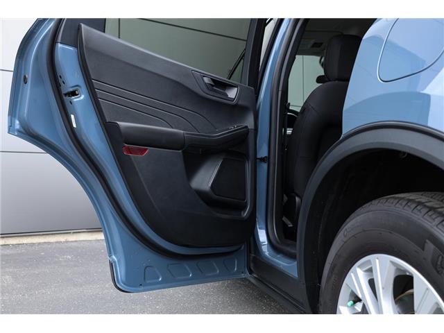 2023 Ford Escape Active (Stk: PO22106) in London - Image 39 of 42