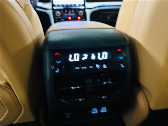 2022 Jeep Grand Cherokee 4xe Summit (Stk: A9047) in Saint-Eustache - Image 29 of 34