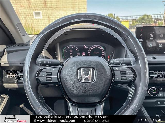2025 Honda Accord Hybrid Touring (Stk: 2501729) in North York - Image 18 of 29