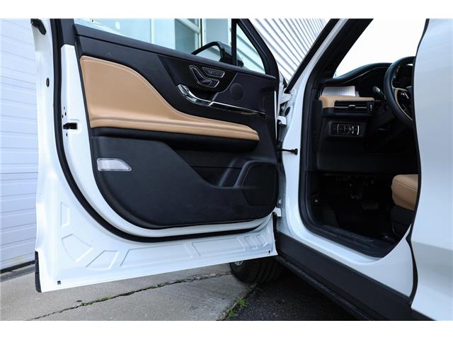 2023 Lincoln Corsair Reserve (Stk: PO16843) in London - Image 13 of 50